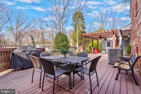 Exterior - 7663 Long Pine Dr, Springfield, VA 22151 photo 9 of 18