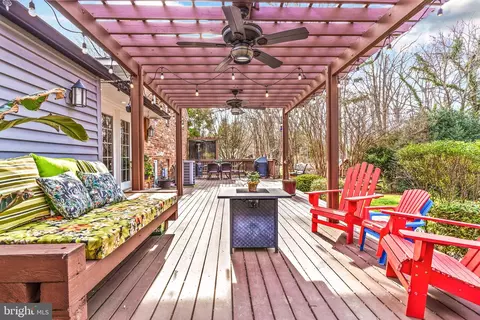 Exterior - 7663 Long Pine Dr, Springfield, VA 22151 photo 7 of 18