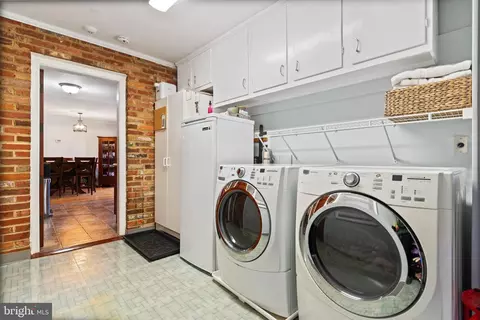 Other - 7663 Long Pine Dr, Springfield, VA 22151 photo 1 of 5