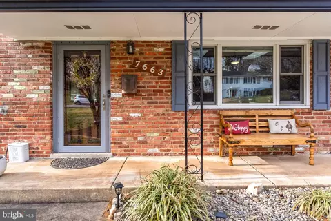 Exterior - 7663 Long Pine Dr, Springfield, VA 22151 photo 3 of 18
