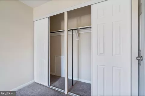 Bedroom - 3100 S Manchester St #1032, Falls Church, VA 22044 photo 1 of 4