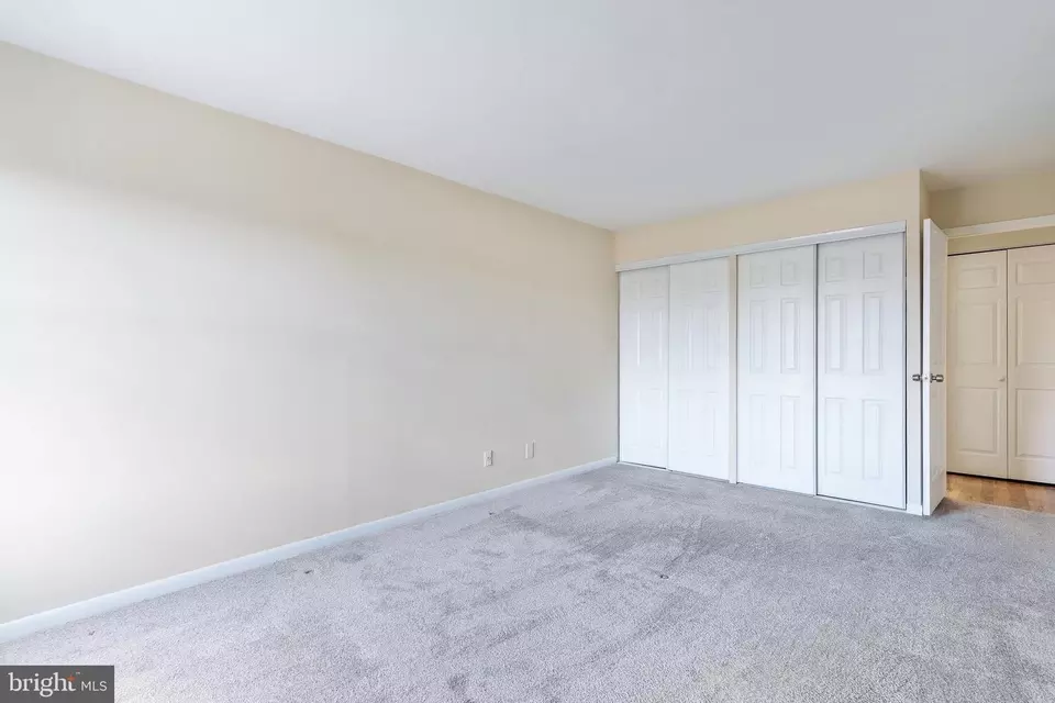 Bedroom - 3100 S Manchester St #1032, Falls Church, VA 22044 photo 4 of 4