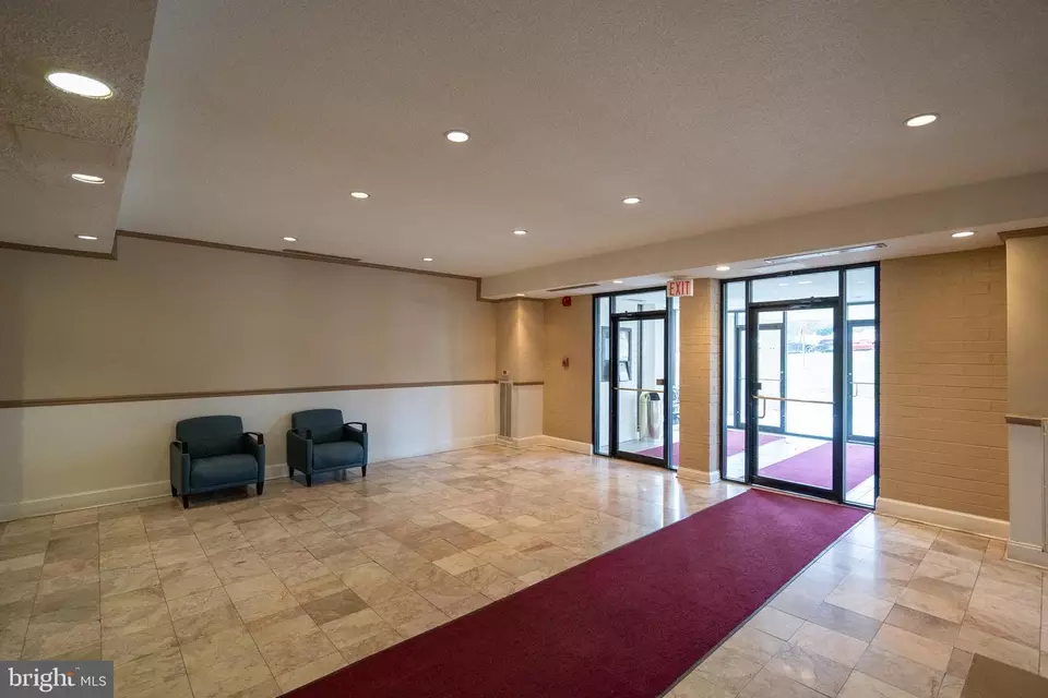 Other - 3100 S Manchester St #1032, Falls Church, VA 22044 photo 1 of 11
