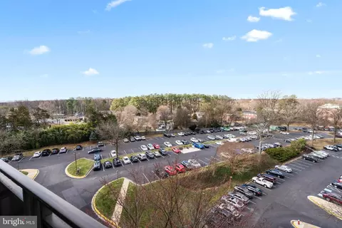 View/Area - 3100 S Manchester St #1032, Falls Church, VA 22044 photo 1 of 2