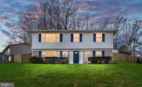 7836 Brompton St, Springfield, VA 22152