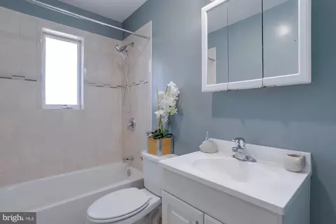 5702 Dreyfuss St, Springfield, VA 22151 photo 23