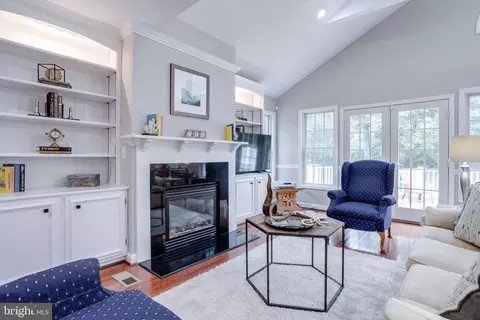 7004 Woodland Dr, Springfield, VA 22151 photo 15