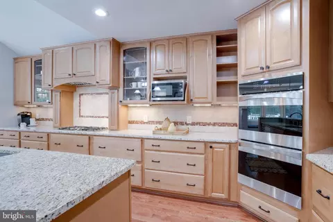 7004 Woodland Dr, Springfield, VA 22151 photo 23