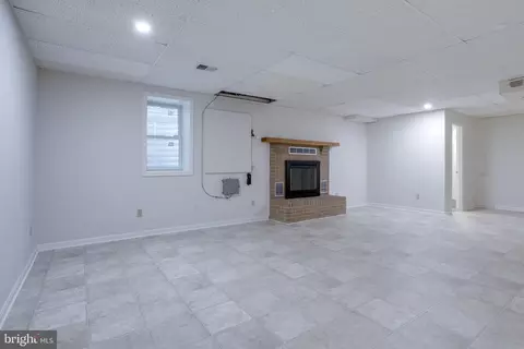 7004 Woodland Dr, Springfield, VA 22151 photo 45