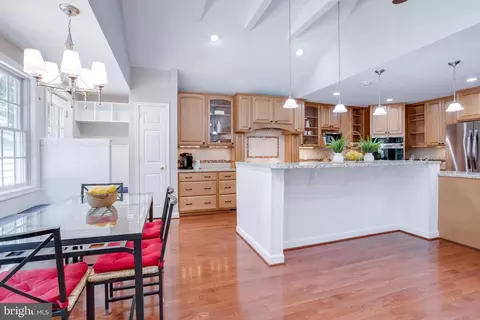 7004 Woodland Dr, Springfield, VA 22151 photo 17