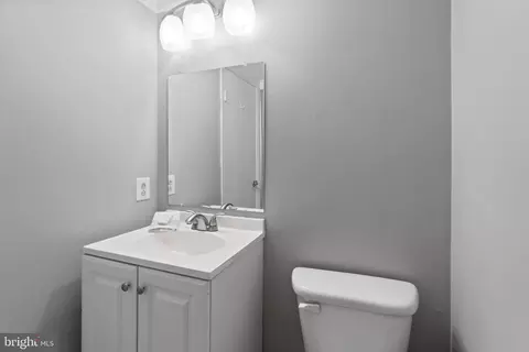 Bath - 11188 Forest Edge Dr, Reston, VA 20190 photo 1 of 3