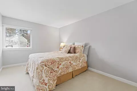 Bedroom - 11188 Forest Edge Dr, Reston, VA 20190 photo 2 of 4