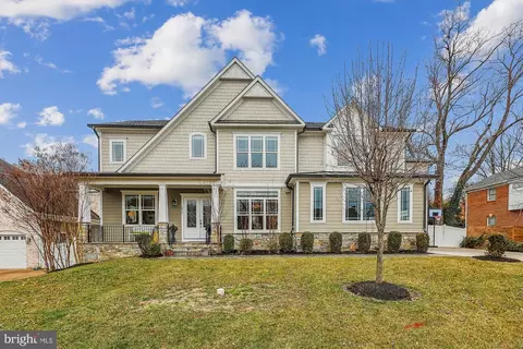 6813 Tennyson Dr, Mclean, VA 22101