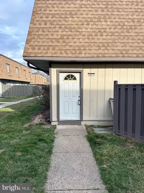 3875 Havenwood Pl #B, Alexandria, VA 22309