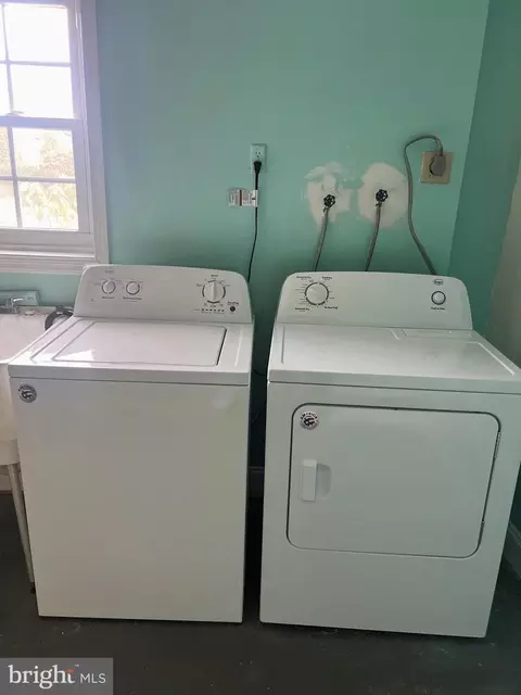 Other - 7919 Edinburgh Dr, Springfield, VA 22153 photo 5 of 8