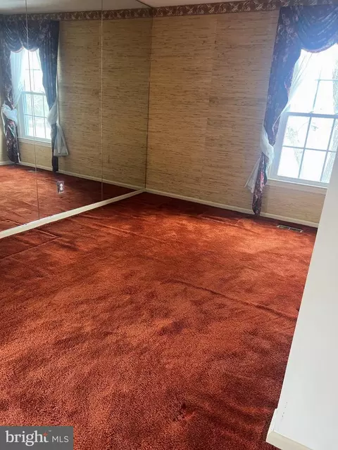 Bedroom - 7919 Edinburgh Dr, Springfield, VA 22153 photo 5 of 6