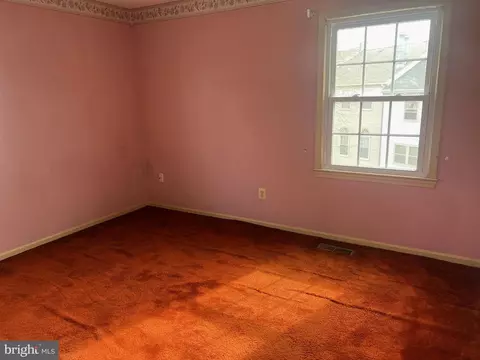 Other - 7919 Edinburgh Dr, Springfield, VA 22153 photo 2 of 8