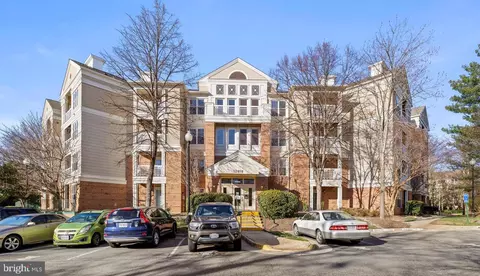 12919 Alton Sq #313, Herndon, VA 20170