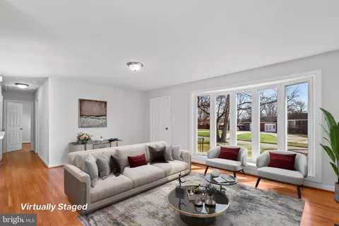 Living - 7036 Forest View Dr, Springfield, VA 22150 photo 3 of 6