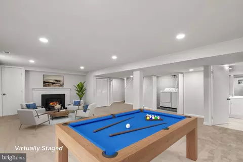 Living - 7036 Forest View Dr, Springfield, VA 22150 photo 4 of 6