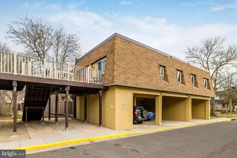 7920 San Leandro Pl #115E, Alexandria, VA 22309