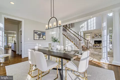 Dining - 5802 Bent Twig Rd, Mclean, VA 22101 photo 4 of 8