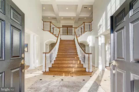 Entry Way - 5802 Bent Twig Rd, Mclean, VA 22101 photo 1 of 7