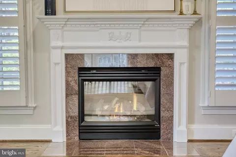 Living - 5802 Bent Twig Rd, Mclean, VA 22101 photo 11 of 17