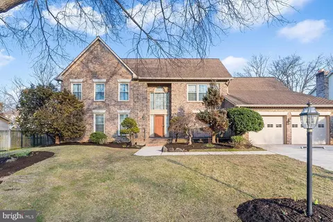 3907 Sandalwood Ct, Fairfax, VA 22031