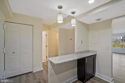 7600 Tremayne Pl #112, Mclean, VA 22102 photo 17