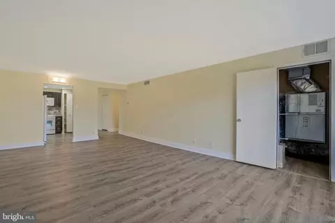 7600 Tremayne Pl #112, Mclean, VA 22102 photo 32