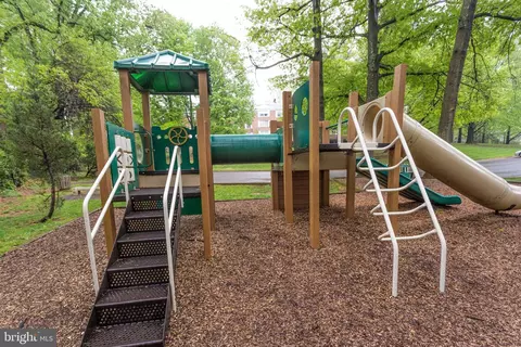 7600 Tremayne Pl #112, Mclean, VA 22102 photo 57