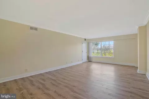 7600 Tremayne Pl #112, Mclean, VA 22102 photo 30