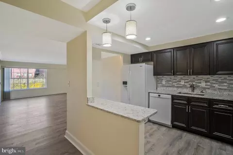 7600 Tremayne Pl #112, Mclean, VA 22102 photo 25