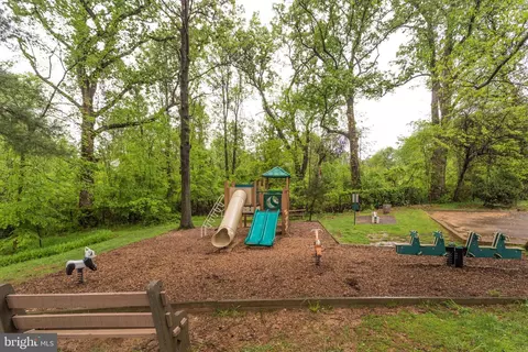 7600 Tremayne Pl #112, Mclean, VA 22102 photo 58