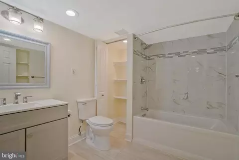 7600 Tremayne Pl #112, Mclean, VA 22102 photo 43