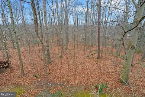 View/Area - 8858 Eagle Rock Ln, Springfield, VA 22153 photo 1 of 1