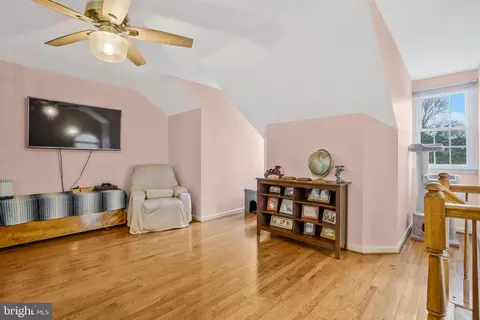 Other - 8858 Eagle Rock Ln, Springfield, VA 22153 photo 7 of 10