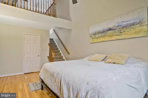 Bedroom - 8858 Eagle Rock Ln, Springfield, VA 22153 photo 4 of 6