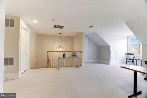 Entry Way - 1476 Evans Farm Dr, Mclean, VA 22101 photo 6 of 6