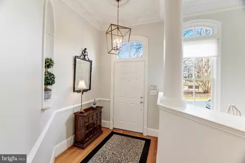 Entry Way - 1476 Evans Farm Dr, Mclean, VA 22101 photo 1 of 6