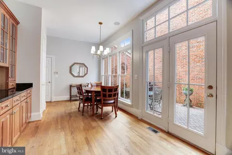 Dining - 1476 Evans Farm Dr, Mclean, VA 22101 photo 3 of 3