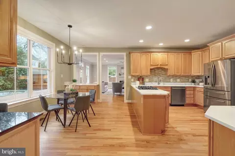 Kitchen - 835 Elden St, Herndon, VA 20170 photo 1 of 8