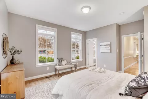 Bedroom - 835 Elden St, Herndon, VA 20170 photo 2 of 9