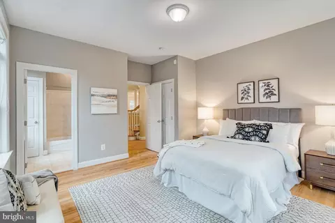 Bedroom - 835 Elden St, Herndon, VA 20170 photo 3 of 9