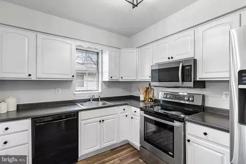 Kitchen - 7208 Sumpter Ln, Springfield, VA 22150 photo 4 of 4