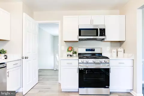 Kitchen - 7781 Tangier Dr, Springfield, VA 22153 photo 2 of 2