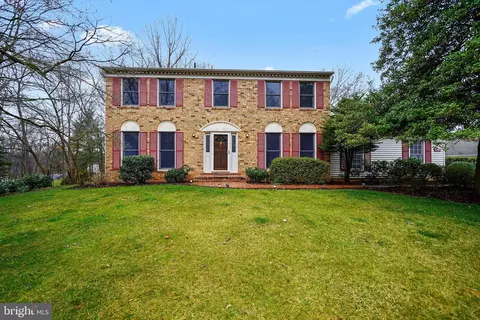 11161 Conestoga Ct, Oakton, VA 22124