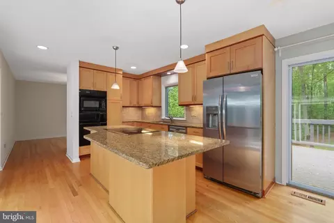 Other - 11208 Wedge Dr, Reston, VA 20190 photo 4 of 15