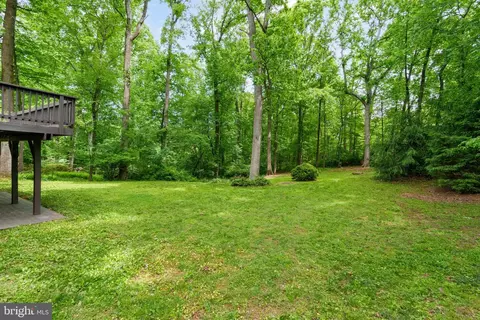 Exterior - 11208 Wedge Dr, Reston, VA 20190 photo 5 of 6